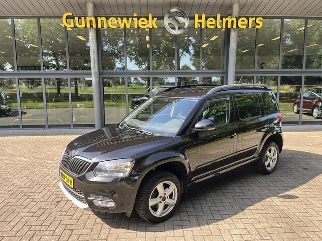 Zwart Gebruikt 2014 Skoda Yeti Ambition SUV | € 16.345 - Afbeelding 1/4