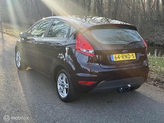 Occasion Ford Fiesta 82 PK (60 kW) 2009 Rood Hatchback