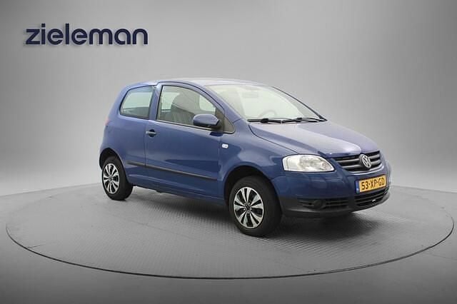 Blauw Gebruikt 2007 VW Fox Trendline Hatchback | € 845 (Goede deal) - Afbeelding 1/4