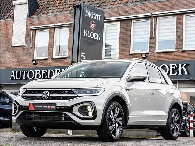 Grijs Gebruikt 2024 VW T-Roc R-line Edition SUV | € 34.950 (Eerlijke prijs) - Afbeelding 1/4