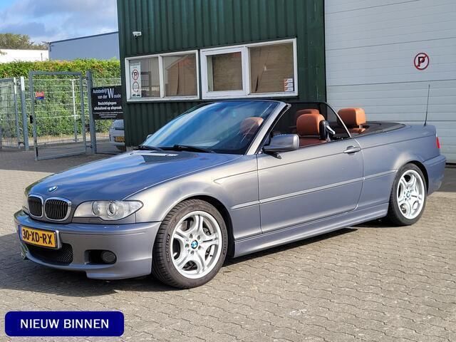 Grijs, metallic lak Gebruikt 2005 BMW 330 Cabriolet Executive Cabriolet | € 17.900 (Duur) - Afbeelding 1/4