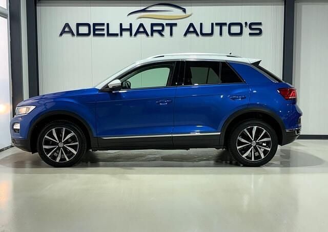 Blauw (metallic) Occasion 2019 VW T-Roc Style SUV | € 16.950 (Super prijs) - Afbeelding 1/3