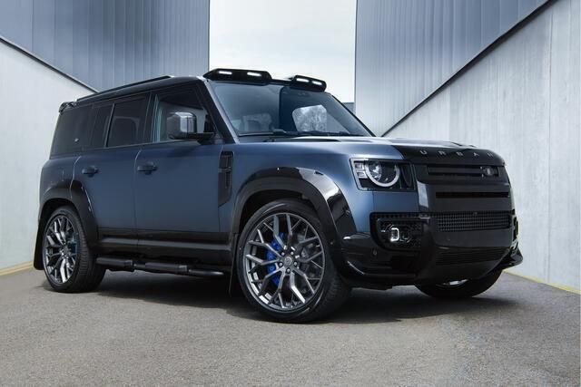 Zwart Gebruikt 2023 Land Rover Defender S SUV | € 149.950 - Afbeelding 1/4