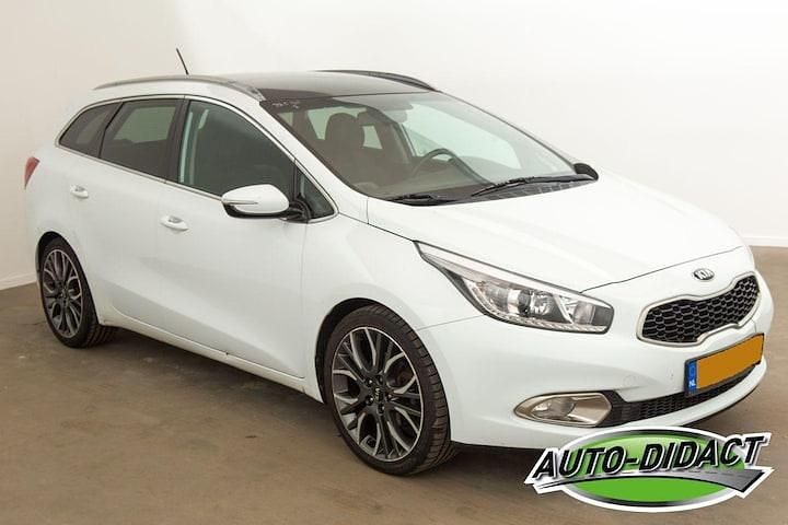 Occasion Kia Ceed 2015 Wit Hatchback