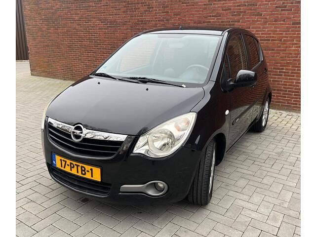 Occasion Opel Agila Edition 65 PK (47 kW) 2011 Zwart Hatchback