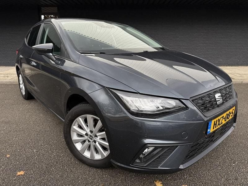 Hatchback Gebruikt 2022 Seat Ibiza Style Hatchback | € 14.995 (Goede deal) - Afbeelding 1/4