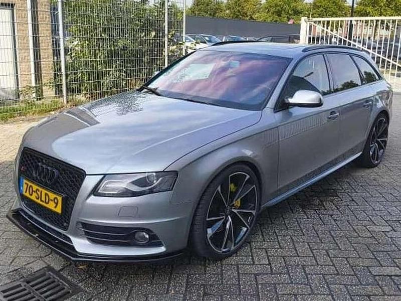 Grijs Occasion 2011 Audi S4 Stationwagen | € 13.225 (Eerlijke prijs) - Afbeelding 1/4
