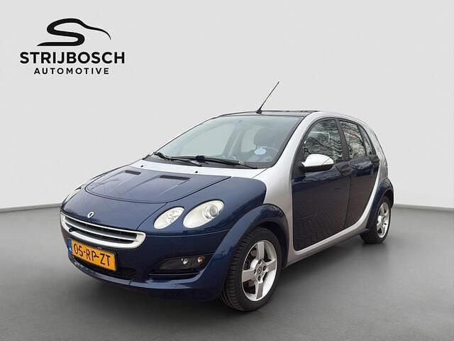 Blauw (metallic) Occasion 2005 Smart ForFour Passion Hatchback | € 1.990 (Eerlijke prijs) - Afbeelding 1/4