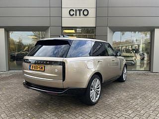 Occasion Land Rover Range Rover 510 PK (375 kW) 2024 Sunset gold  svo (geel metallic)bruin SUV