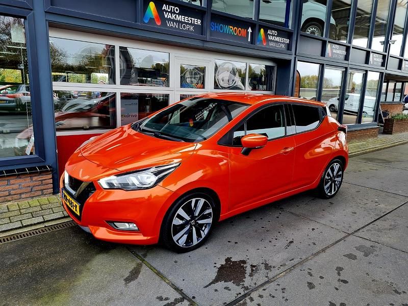 Oranje Occasion 2017 Nissan Micra Tekna Hatchback | € 11.495 (Eerlijke prijs) - Afbeelding 1/4