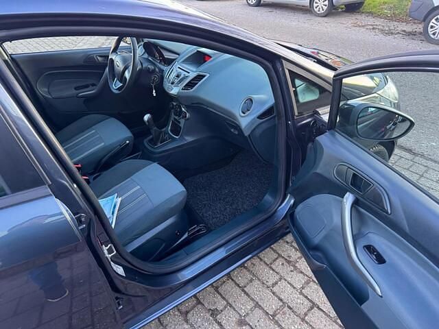 Occasion Ford Fiesta Trend 82 PK (60 kW) 2009 Grijs Hatchback