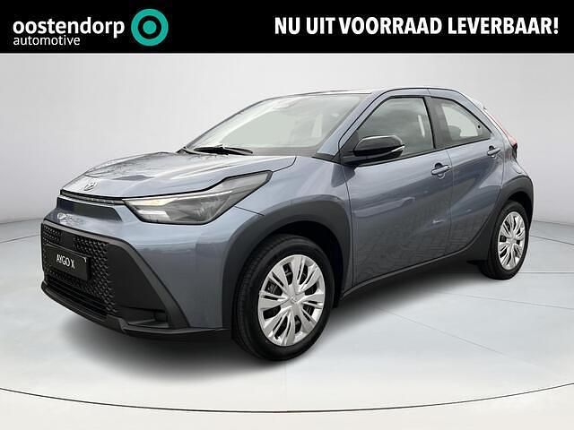 Nieuw Toyota Aygo X Play 116 PK (85 kW) 2025 Grijs SUV