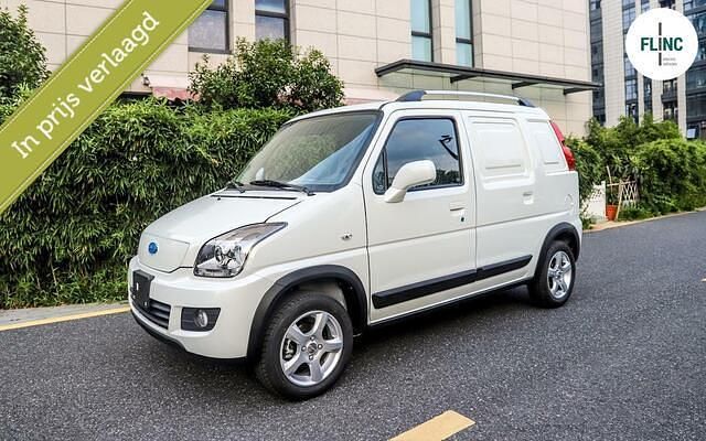 Wit Occasion 2023 Cenntro Logistar 100 MPV | € 15.950 - Afbeelding 1/4
