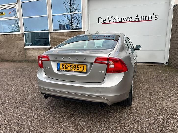 Occasion Volvo S60 123 PK (90 kW) 2016 Grijs Sedan