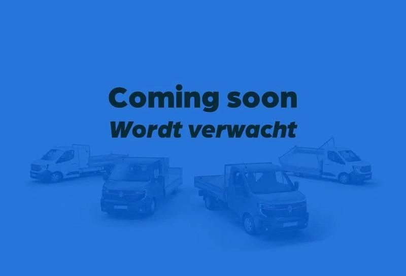 Zilver Gebruikt 2024 Renault Master Hatchback | € 34.585 (Eerlijke prijs) - Afbeelding 1/2