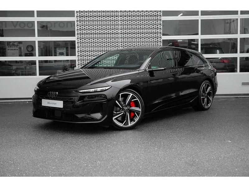 Zwart Gebruikt 2025 Audi e-tron S-Line SUV | € 89.900 - Afbeelding 1/4