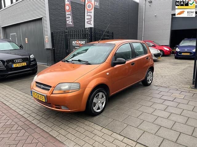 Oranje Gebruikt 2005 Chevrolet Kalos Hatchback | € 999 (Eerlijke prijs) - Afbeelding 1/4
