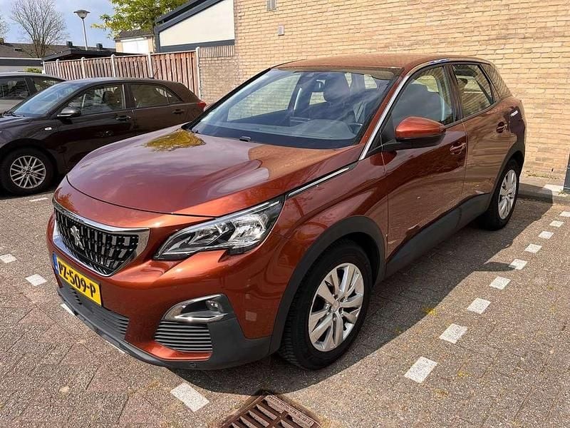 Bruin Gebruikt 2017 Peugeot 3008 SUV | € 10.000 (Goede deal) - Afbeelding 1/4