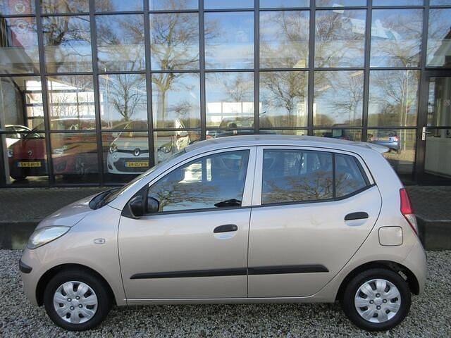 Occasion Hyundai i10 Active 67 PK (49 kW) 2010 Beige (metallic) Hatchback