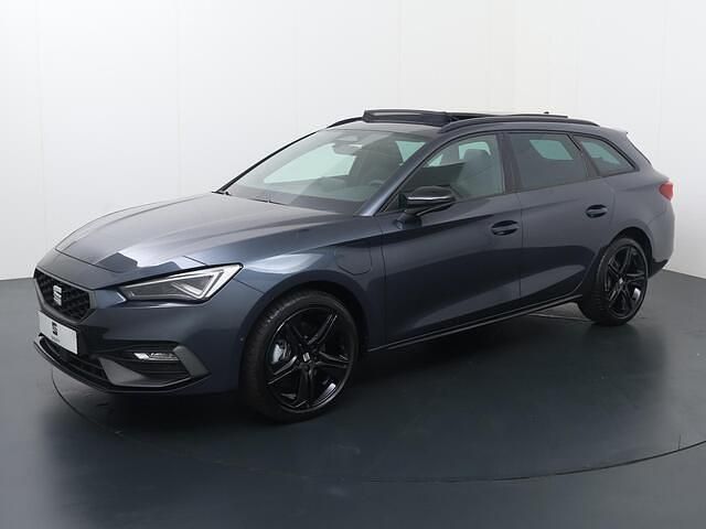 Nieuw Seat Leon Business 204 PK (150 kW) 2025 Grijs Stationwagen