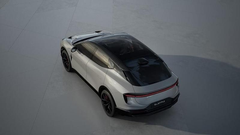 Nieuw Lotus Eletre 450 kW (612 PK) 2025 Grijs (metallic) SUV