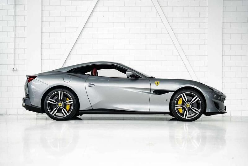 Occasion Ferrari Portofino 601 PK (442 kW) 2018 Grijs Cabriolet