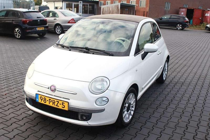 Gebruikt 2011 Fiat 500C Lounge Cabriolet | € 2.650 (Super prijs) - Afbeelding 1/4