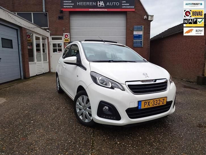 Wit Occasion 2017 Peugeot 108 Active Hatchback | € 10.450 (Eerlijke prijs) - Afbeelding 1/4