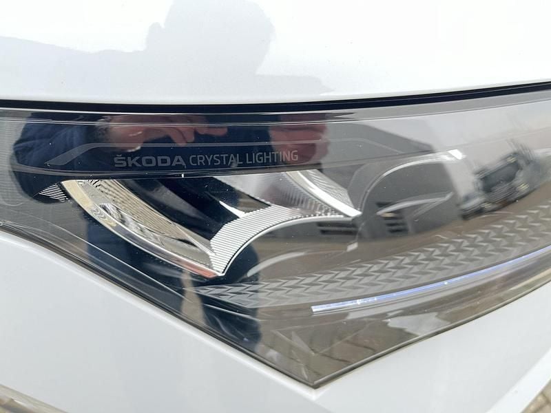 Occasion Skoda Enyaq iV Selection 150 kW (204 PK) 2024 Wit SUV