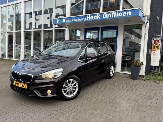 Bruin Gebruikt 2015 BMW 218 Active Tourer MPV | € 12.450 (Eerlijke prijs) - Afbeelding 1/4