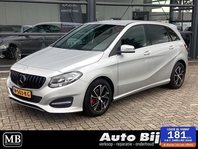 Grijs Gebruikt 2016 Mercedes B180 Edition MPV | € 10.995 (Super prijs) - Afbeelding 1/4