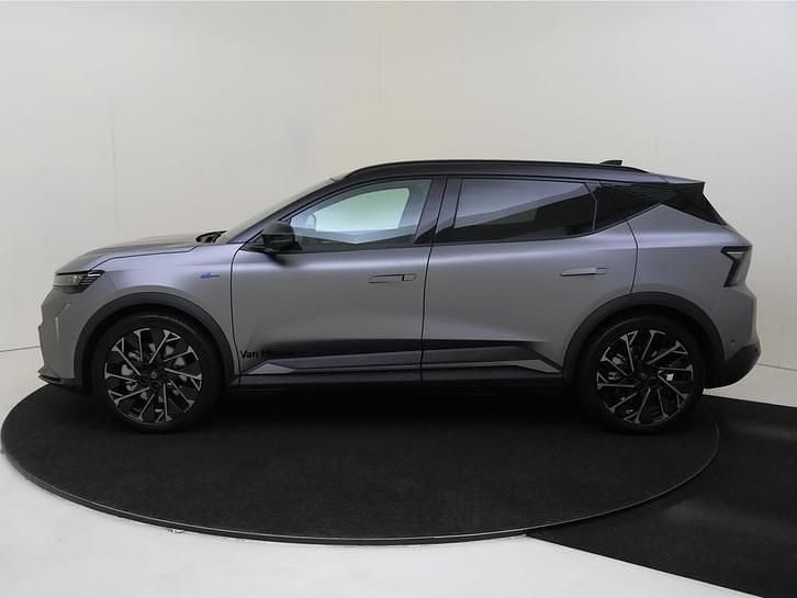 Grijs Gebruikt 2025 Renault Renault Scenic E-Tech Esprit Alpine SUV | € 45.940 - Afbeelding 1/2