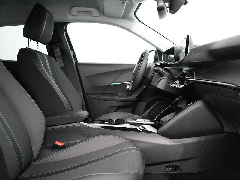 Occasion Peugeot e-2008 Allure 100 kW (136 PK) 2022 Zwart SUV