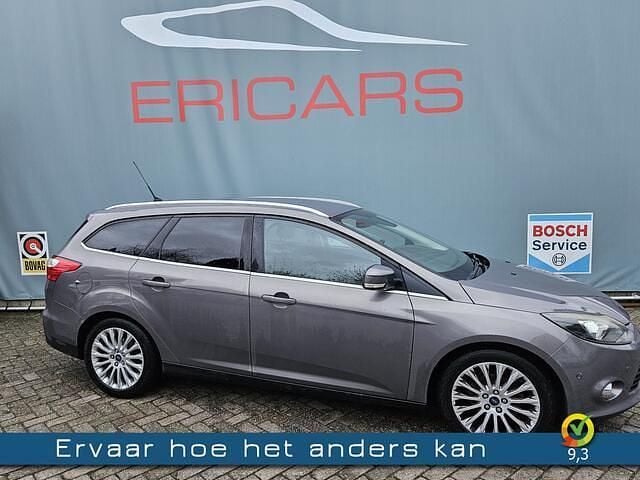 Bruin Gebruikt 2012 Ford Focus Titanium Stationwagen | € 4.950 (Goede deal) - Afbeelding 1/4