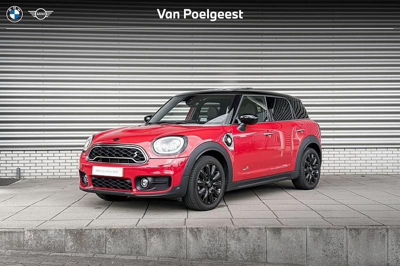 Chili red (851) Gebruikt 2020 Mini Cooper Countryman SUV | € 25.900 (Goede deal) - Afbeelding 1/4