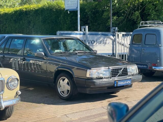Occasion Volvo 940 131 PK (96 kW) 1992 Zwart Sedan