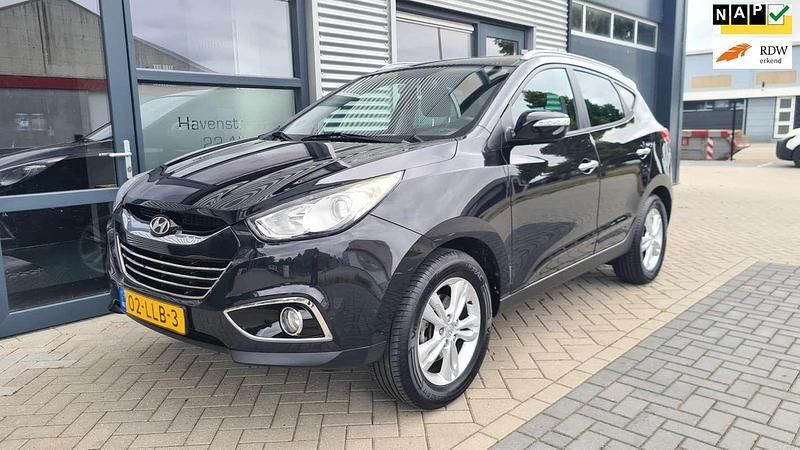 Zwart, metallic lak Gebruikt 2010 Hyundai ix35 Style SUV | € 5.950 (Eerlijke prijs) - Afbeelding 1/4