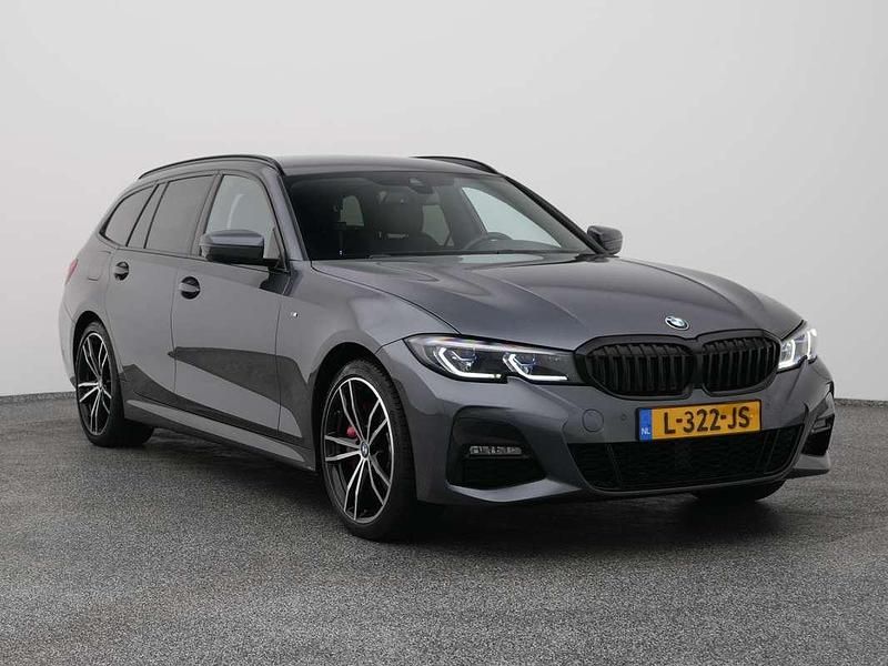 Occasion BMW 320e M Sport 2021 Grijs (metallic) Stationwagen