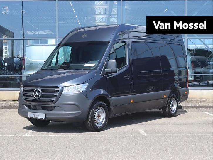 Nieuw 2025 Mercedes Sprinter Van | € 64.265 (Duur) - Afbeelding 1/4