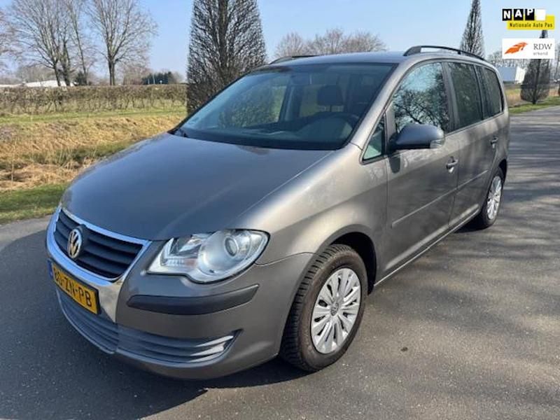 Grijs Occasion 2008 VW Touran MPV | € 2.950 (Eerlijke prijs) - Afbeelding 1/4