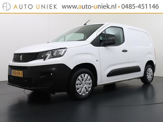Wit Gebruikt 2021 Peugeot Partner Premium MPV | € 11.950 (Super prijs) - Afbeelding 1/4