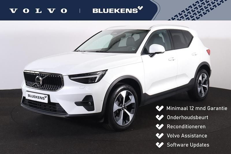Wit Occasion 2024 Volvo XC40 Core SUV | € 39.900 (Goede deal) - Afbeelding 1/4
