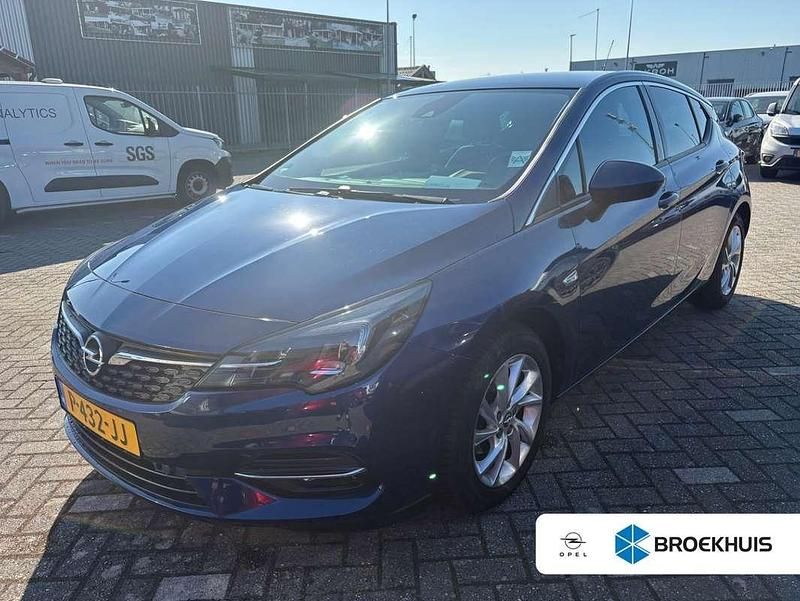 Blauw Gebruikt 2020 Opel Astra Elegance Hatchback | € 13.400 (Eerlijke prijs) - Afbeelding 1/4