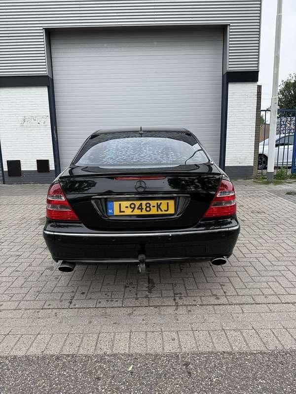 Occasion Mercedes E350 Avantgarde 272 PK (200 kW) 2005 Zwart Sedan