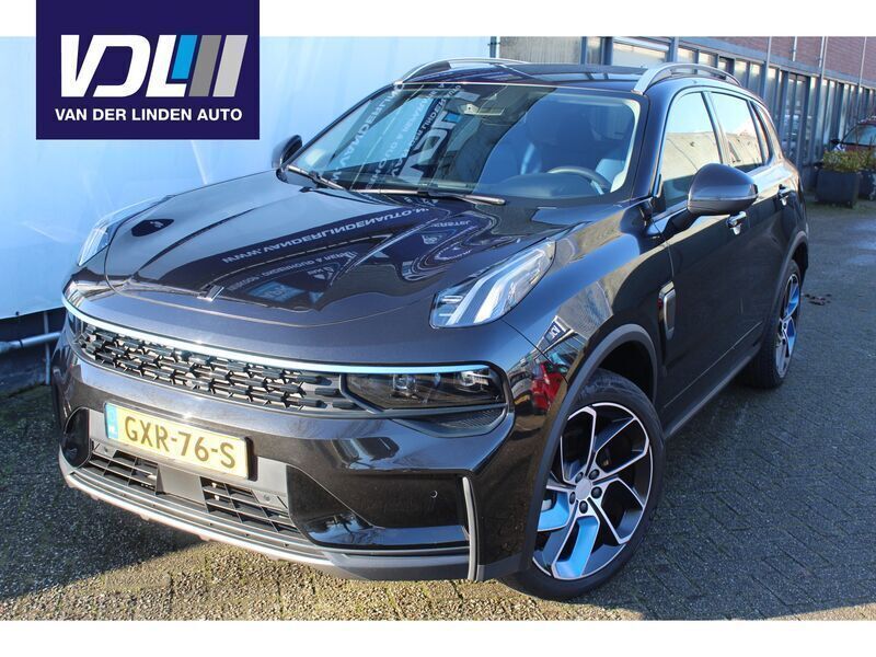 Zwart, metallic lak Gebruikt 2022 Lynk & Co 01 SUV | € 28.445 (Eerlijke prijs) - Afbeelding 1/4