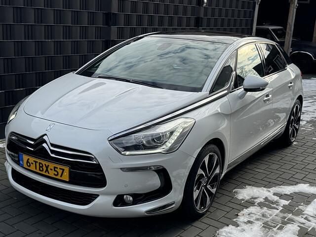 Occasion Citroën DS5 So Chic 157 PK (115 kW) 2013 Wit Hatchback