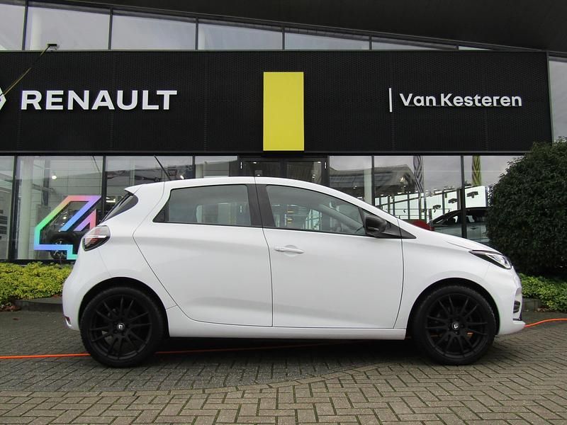Occasion Renault Zoe Black Edition 80 kW (109 PK) 2020 Wit Hatchback