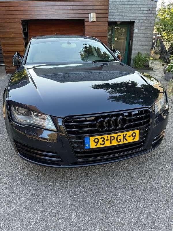 Blauw Occasion 2011 Audi A7 Hatchback | € 8.500 - Afbeelding 1/4