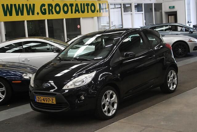 Zwart Gebruikt 2010 Ford Ka Limited Hatchback | € 2.644 (Goede deal) - Afbeelding 1/4