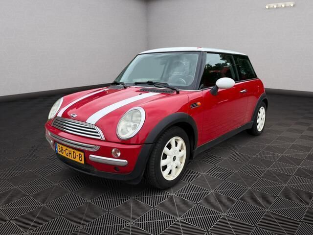 Rood Gebruikt 2001 Mini Cooper Hatchback | € 1.999 (Iets duurder) - Afbeelding 1/4